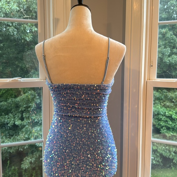 Never worn Lucy in the sky homecoming dress - Picture 2 of 2